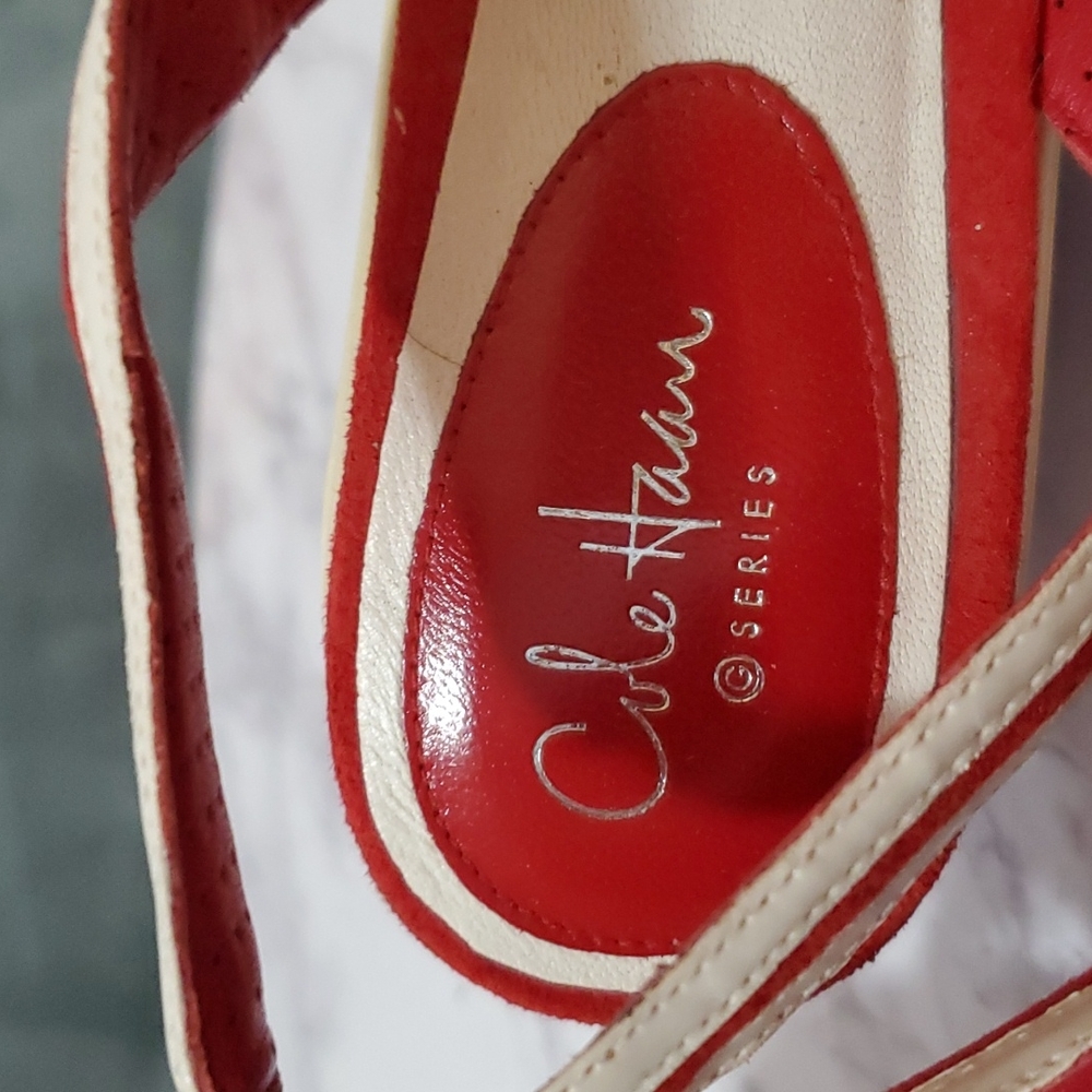 Red Close Toe Slingback - image 2